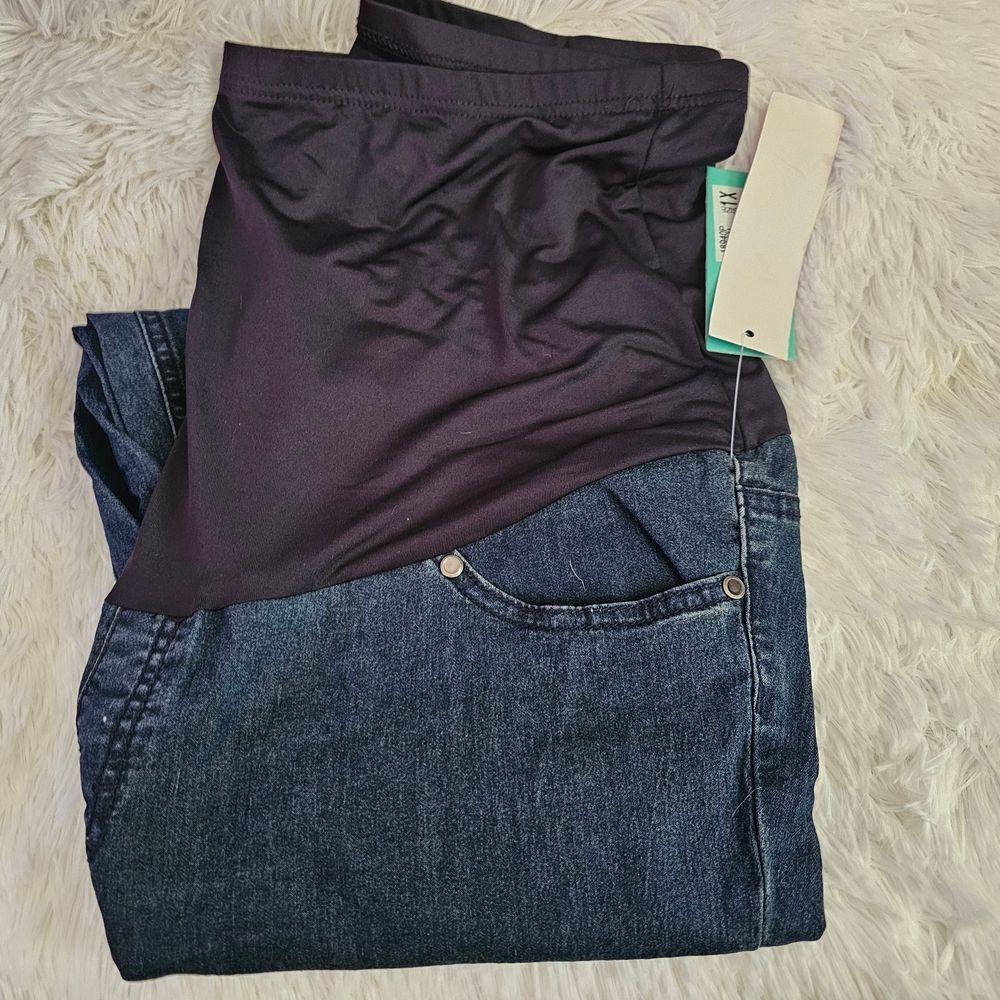 Oh! Mamma Maternity Size 1X Dark Wash Jeans